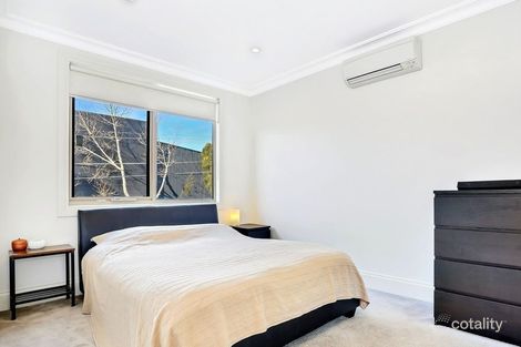 Property photo of 12 Langs Road Ascot Vale VIC 3032