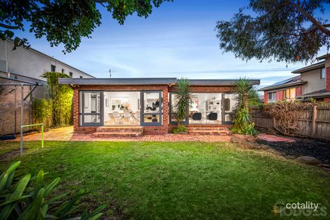 Property photo of 18 Elmhurst Road Caulfield North VIC 3161