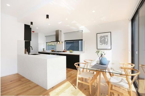 Property photo of 2/5 Birdwood Street Reservoir VIC 3073