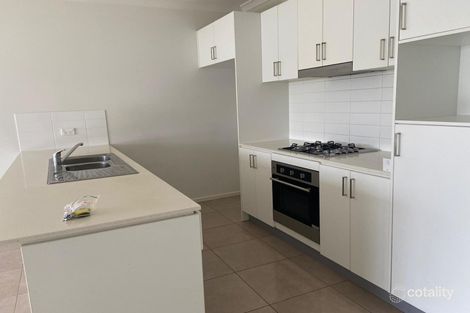 Property photo of 92 Baronial Way Craigieburn VIC 3064