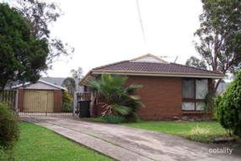 Property photo of 2 Hakea Close Casula NSW 2170