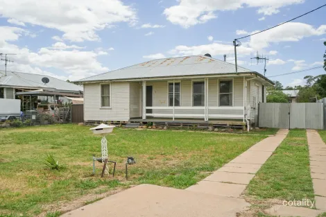 12 Boss Ave, Warren, NSW 2824