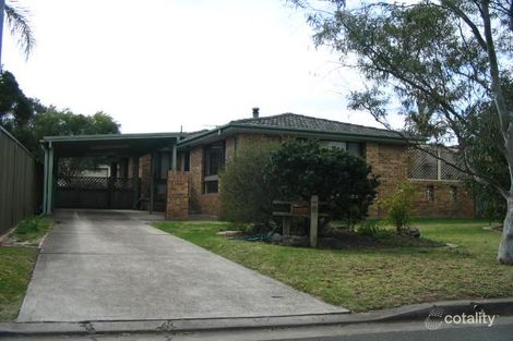 2 Frost Cl, St Clair, NSW 2759