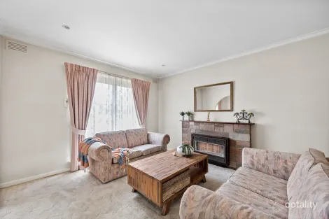 Property photo of 37 Waranga Crescent Broadmeadows VIC 3047