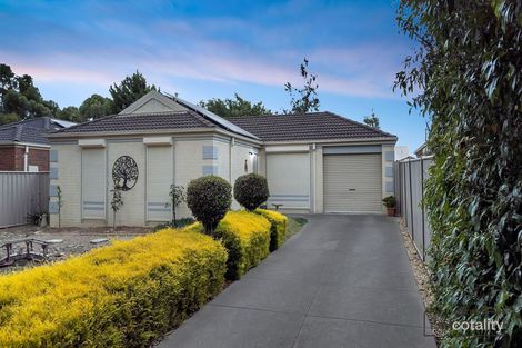 Property photo of 12 Bathurst Close Craigieburn VIC 3064