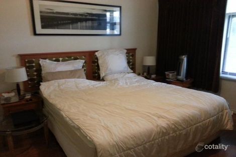 Property photo of 10 Cumming Street Burwood VIC 3125