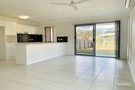 Property photo of 1/10 Oakwood Place Chuwar QLD 4306