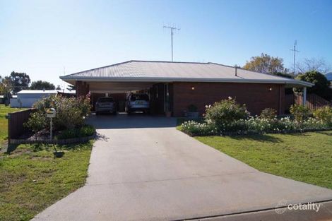 22 Burke St, Finley, NSW 2713