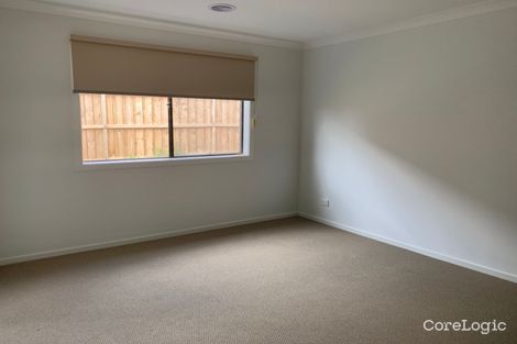 Property photo of 70 Rosenthal Boulevard Sunbury VIC 3429