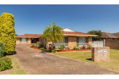 Property photo of 1/19 Woodward Place Tuncurry NSW 2428