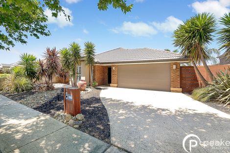 46 Sandalwood Dr, Pakenham, VIC 3810