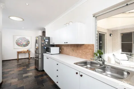 Property photo of 8A Narla Road Swanbourne WA 6010