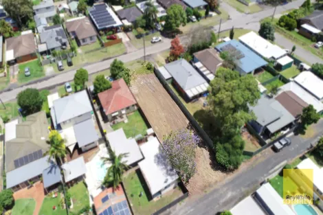 Property photo of 37 Mackenzie Avenue Woy Woy NSW 2256