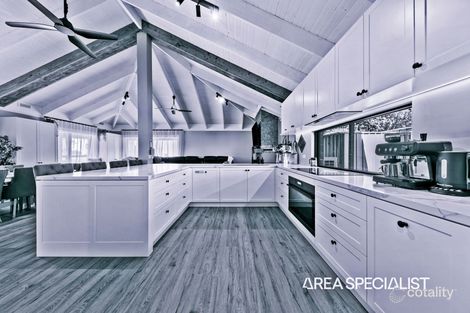 Property photo of 10 Woodman Avenue Bayles VIC 3981