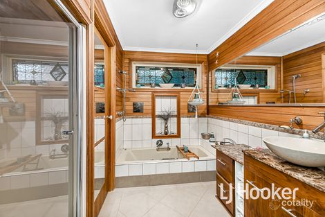 Property photo of 6 Robin Court Pakenham VIC 3810