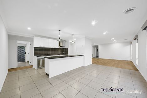 Property photo of 25 Calypso Crescent Point Cook VIC 3030