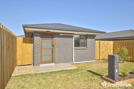 11 Orlando St, Oran Park, NSW 2570