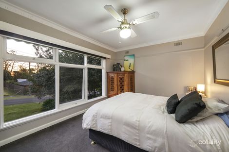 Property photo of 17 Ash Grove Montrose VIC 3765