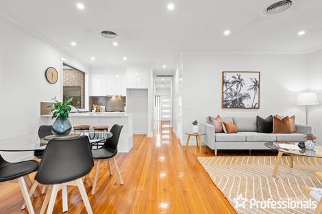 Property photo of 2 Skye Close Kilsyth VIC 3137