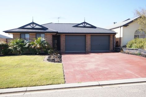 19 Lancelot St, Blakeview, SA 5114