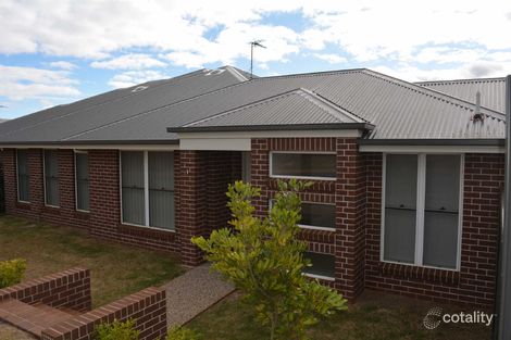 Property photo of 1/41 Highgrove Drive Highfields QLD 4352