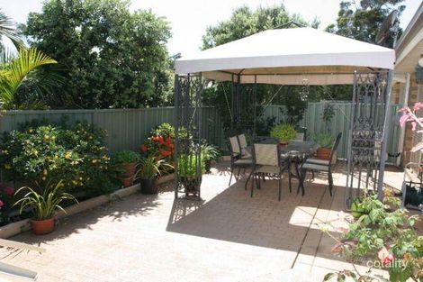 Property photo of 2/2-3 Tye Place Kanwal NSW 2259