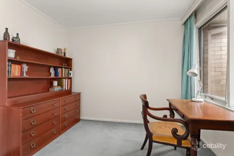 Property photo of 6/55 Yarrbat Avenue Balwyn VIC 3103