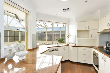 1/11 Smillie Ave, Terrigal, NSW 2260
