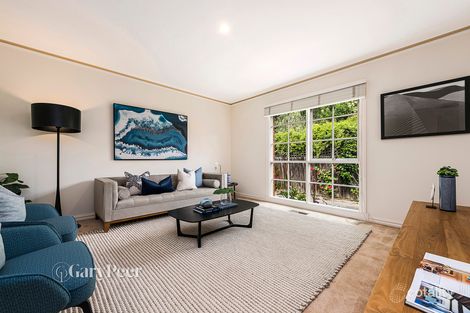 Property photo of 2/9 Macgowan Avenue Glen Huntly VIC 3163