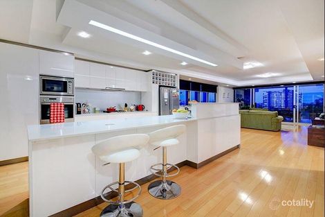 Property photo of 23/98 Thorn Street Kangaroo Point QLD 4169