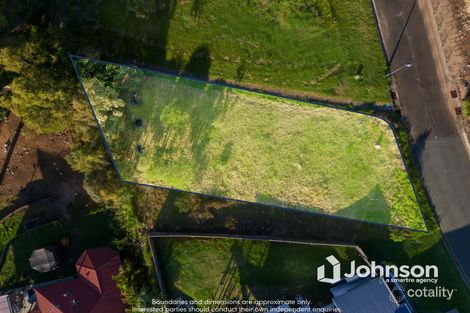 5 Webster Tce, Edens Landing, QLD 4207