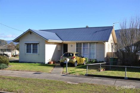 Property photo of 30 Hamilton Crescent Corryong VIC 3707