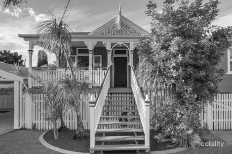 5 Philp St, Hermit Park, QLD 4812