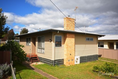 8 Oliver Ave, Stawell, VIC 3380