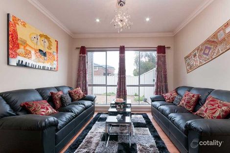 Property photo of 22 Botanic Rise Craigieburn VIC 3064