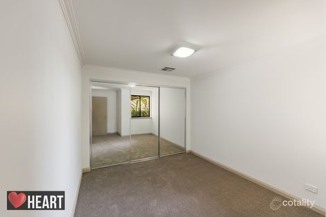 Property photo of 8 Birchgrove Court Bibra Lake WA 6163