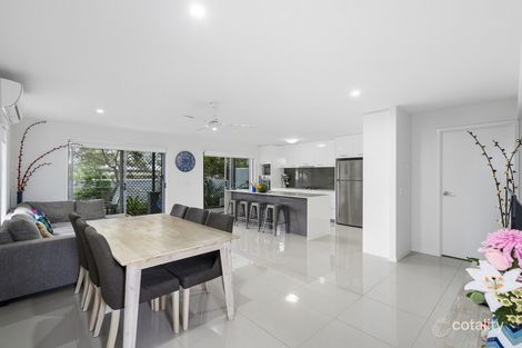 Property photo of 2/3 Hancox Place Robina QLD 4226