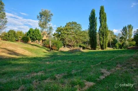 Property photo of 2 Uralla Court Wodonga VIC 3690