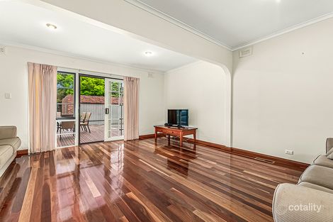 Property photo of 17 First Avenue Strathmore VIC 3041