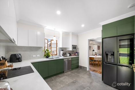 Property photo of 39 Raff Avenue Holland Park QLD 4121