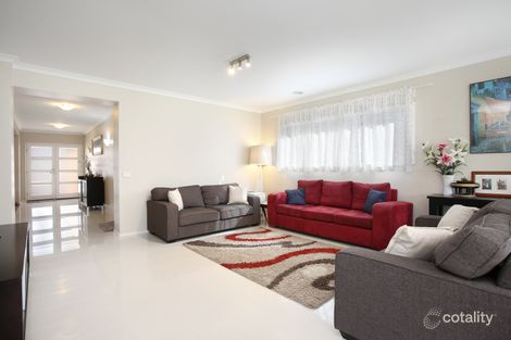 Property photo of 22 Grand Manor Drive Berwick VIC 3806