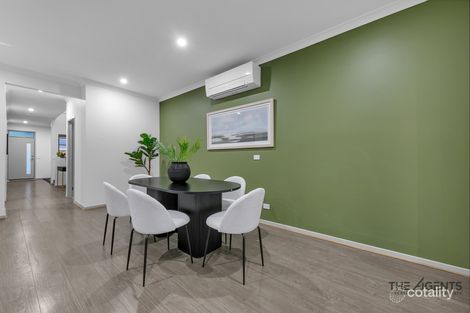 Property photo of 14 Dorset Grove Truganina VIC 3029