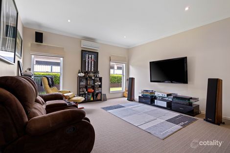 Property photo of 17 Nioka Drive Highfields QLD 4352