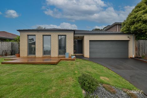 Property photo of 16 Grandvalley Drive Chirnside Park VIC 3116