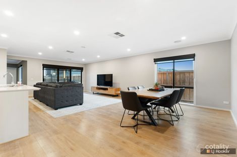 Property photo of 12 Jurana Crescent Mount Duneed VIC 3217