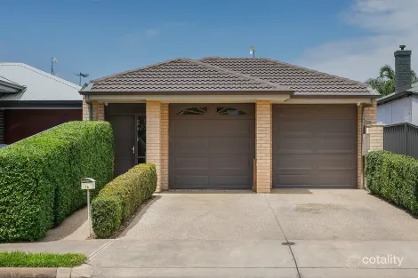 Property photo of 16 Bernard Street Findon SA 5023