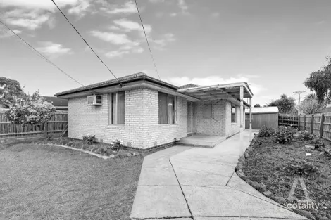 Property photo of 3 Birchwood Boulevard Deer Park VIC 3023