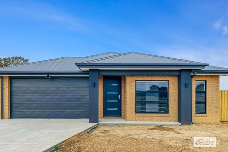2 Thornbury Cl, Ararat, VIC 3377