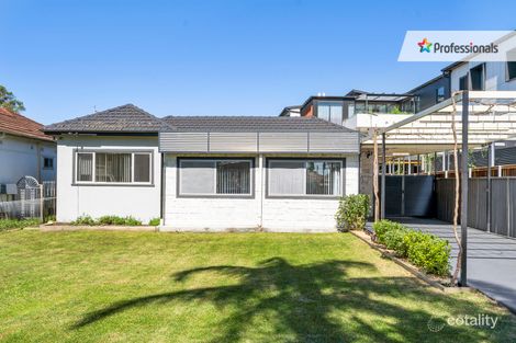 Property photo of 74 Marsh Parade Casula NSW 2170