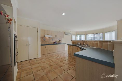 Property photo of 41 Coventry Circuit Carindale QLD 4152